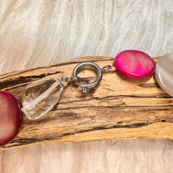 Mother of Pearl Necklace and Earrings - Picture 3 of 3